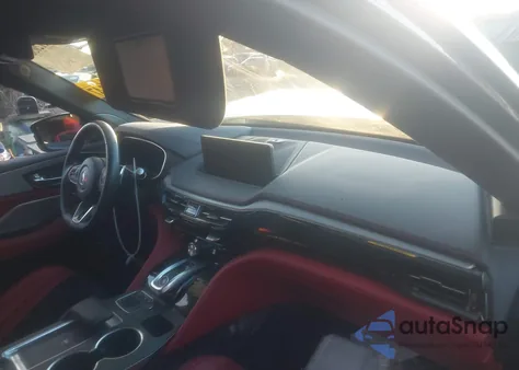 2024 Acura Mdx A-Spec z USA, uszkodzony, nr VIN 5J8YE1H09RL014426